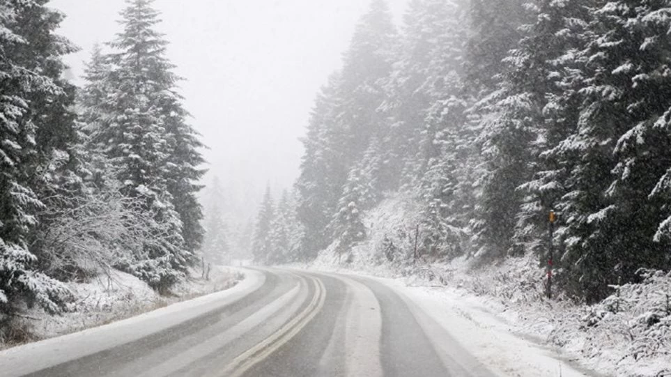 Σε κλοιό νέου χιονιά η Ελλάδα -Πότε και που «θα χτυπήσει» η κακοκαιρία